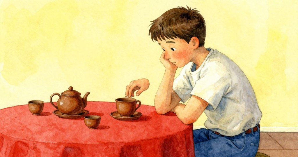 Glen回到室內茶席前，手懸於溫熱陶杯上，神情凝思，展現在選擇中尋求平衡與啟示